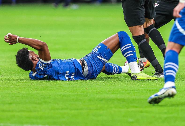 الحلم نيوز : جماهير الهلال تطالب بطرد علي البليهي من الفريق