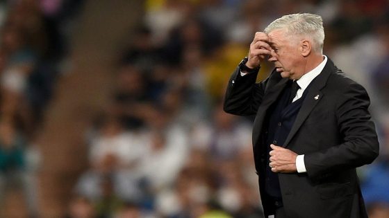 الحلم نيوز : فيديو | لاعب ريال مدريد يغادر مباراة إسبانيول مصابًا